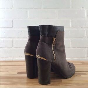 JUICY Couture ankle boots brown size 8.5 heeled booties